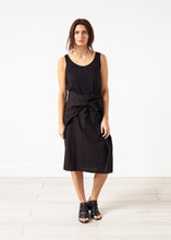 Load image into Gallery viewer, Bow Skirt in Black - ez haihv