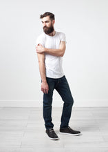 Load image into Gallery viewer, Comfort Tee in White Linen - ez haihv