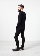Load image into Gallery viewer, Daris Tee in Black - ez haihv