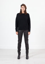 Load image into Gallery viewer, Casio Trousers in Stone - ez haihv