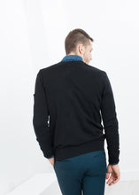 Load image into Gallery viewer, Hidden Placket Cardigan in Black - ez haihv