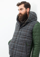 Load image into Gallery viewer, Ilo Coat in Teak - ez haihv