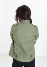 Load image into Gallery viewer, Big Army Jacket in Olive - ez haihv