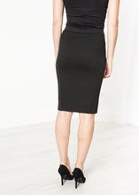 Load image into Gallery viewer, Coopia Skirt in Black - ez haihv