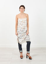 Load image into Gallery viewer, Garden Dress in Floral - ez haihv