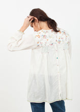 Load image into Gallery viewer, Floral Front Peasant Blouse in White - ez haihv