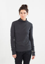 Load image into Gallery viewer, Cotton Long Tee in Ink - ez haihv