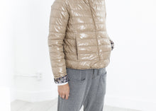 Load image into Gallery viewer, Deione Coat in Graphite Floral - ez haihv