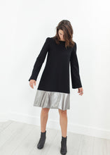 Load image into Gallery viewer, Border Dress in Black/Silver - ez haihv