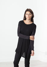 Load image into Gallery viewer, Laurier Tee in Black/Navy - ez haihv