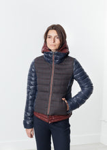 Load image into Gallery viewer, Cinosura Coat in Navy - ez haihv