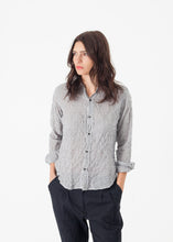 Load image into Gallery viewer, Boy Shirt in Pin - ez haihv