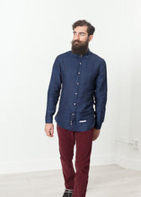 Load image into Gallery viewer, Button Up Shirt in Navy - ez haihv