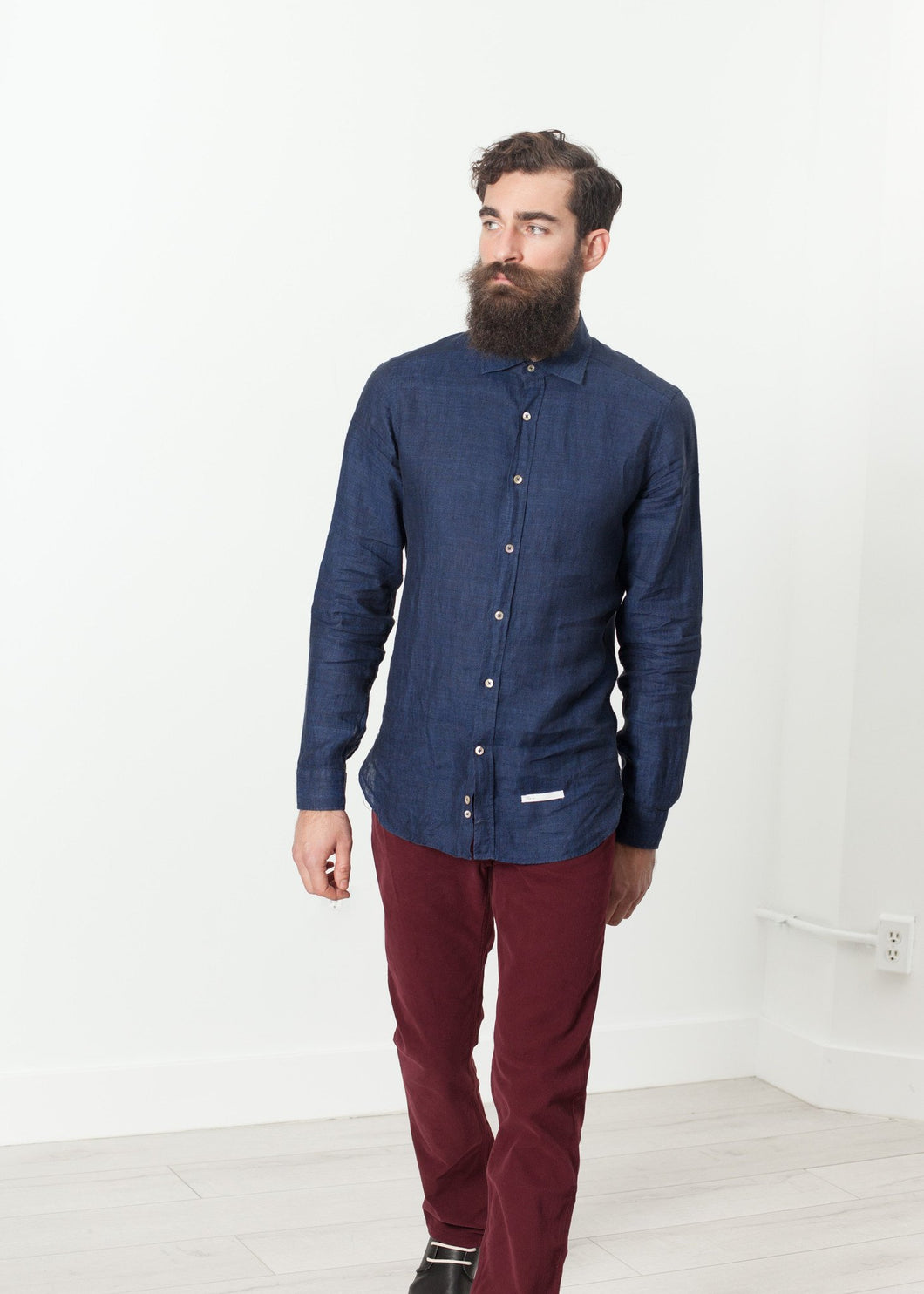 Button Up Shirt in Navy - ez haihv