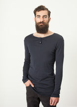Load image into Gallery viewer, Cotton Henley in Blue Grey - ez haihv