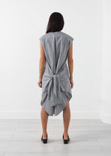 Load image into Gallery viewer, Embraced Tunic - ez haihv