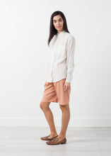Load image into Gallery viewer, Classic Button Down - ez haihv
