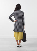 Load image into Gallery viewer, Halo Coat - ez haihv