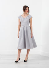 Load image into Gallery viewer, Robe Dress