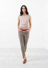 Load image into Gallery viewer, Belted Jeans - ez haihv