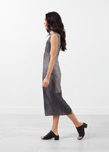 Load image into Gallery viewer, Dial Dress - ez haihv