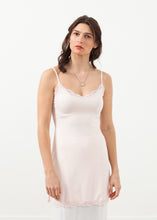 Load image into Gallery viewer, Delicious Lace Slip - ez haihv