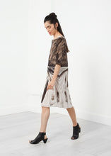 Load image into Gallery viewer, Graphic Dress - ez haihv
