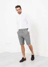 Load image into Gallery viewer, Check Shorts - ez haihv