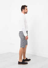 Load image into Gallery viewer, Check Shorts - ez haihv