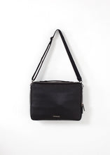 Load image into Gallery viewer, Classic Doc Bag - ez haihv
