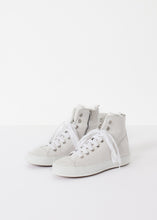 Load image into Gallery viewer, High Top Sneaker - ez haihv