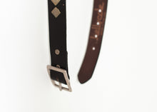 Load image into Gallery viewer, Harlequin Belt in Brown - ez haihv