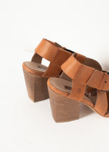 Load image into Gallery viewer, Buckle Strap Heel in Brown - ez haihv