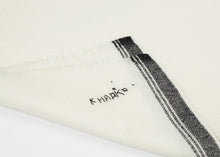 Load image into Gallery viewer, Edged Wool Scarf in Off White - ez haihv