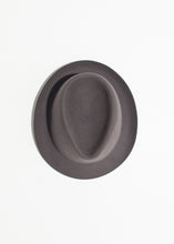 Load image into Gallery viewer, Charles Hat in Steel Grey - ez haihv