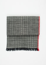 Load image into Gallery viewer, Diamond Scarf in Black/Natural - ez haihv